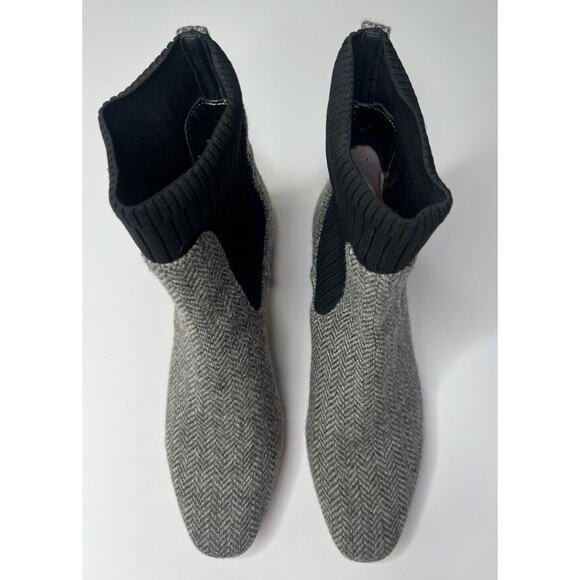 J.Crew Chelsea Boot Women's 8.5 Ribbed Shaft Grey Herringbone Wool Stacked Heel - Picture 7 of 10